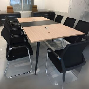 Bàn họp TOPH240-3