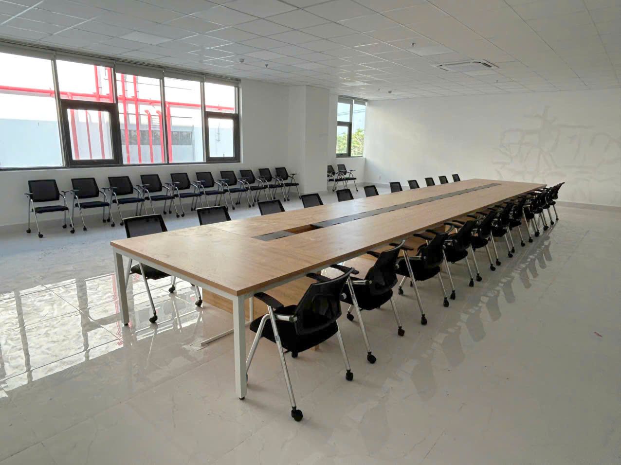 Ghế họp lưới GL402XM