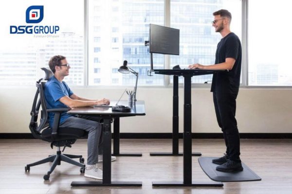 Top 5 mẫu bàn làm việc đứng điều chỉnh độ cao đẹp 2024