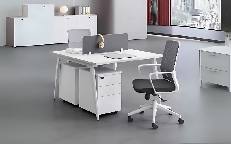 Bàn làm việc chân chữ V màu trắng