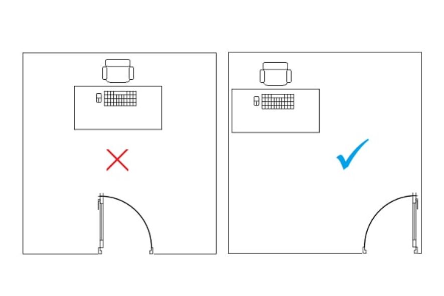 Hướng bàn làm việc đối diện cửa ra vào