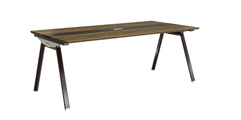Thiết kế đơn giản của bàn NTVH1810C17/NTVH2010C17
