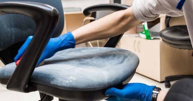 Vệ Sinh Ghế Nỉ Văn Phòng Sạch Như Mới, Tiết Kiệm Chi Phí