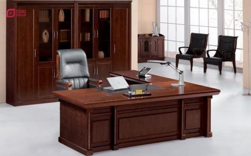 Cách bố trí bàn hợp lý dành cho phòng hiệu trưởng