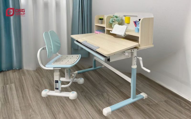 Bàn học chuẩn công thái học dành cho các bé