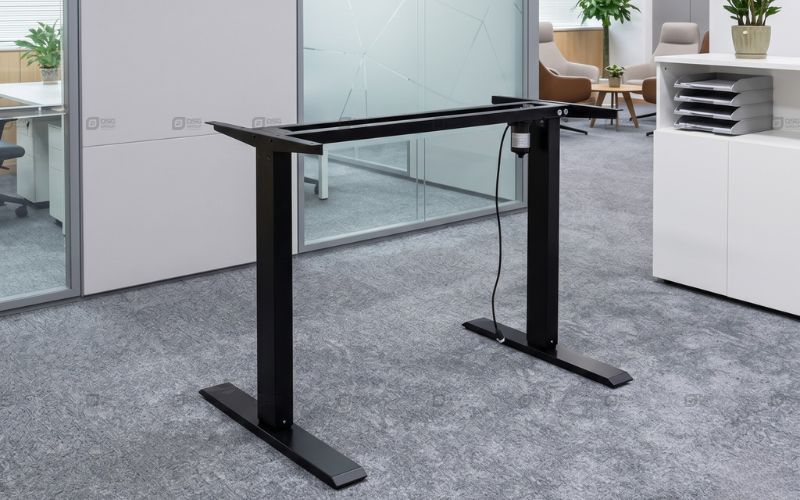 Chân bàn nâng hạ là gì