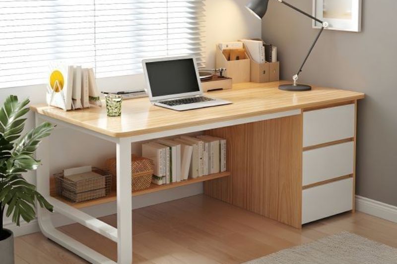 Bàn làm việc truyền thống