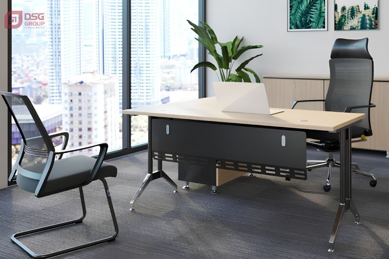 Bàn làm việc LE160C12 dành cho văn phòng quản lý