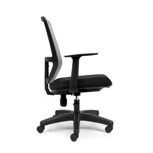 Thiết kế chắc chắn của ghế M1056 - 02