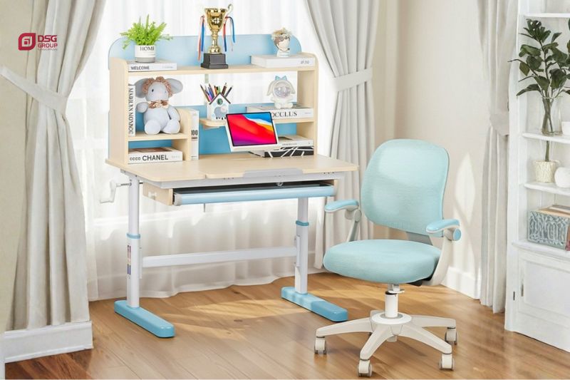 Có nên mua bàn học thông minh cho bé không? ưu điểm vượt trội