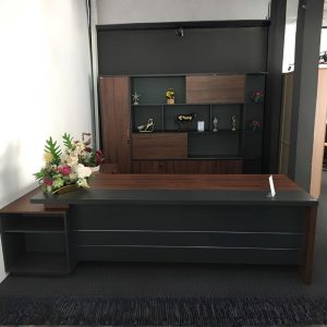Bàn giám đốc gỗ cao cấp BOSS68