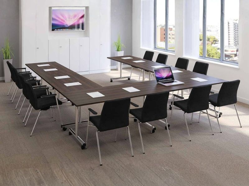 Bàn họp chữ U phù hợp hội nghị và đào tạo