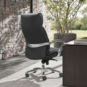 Ghế Boss V dễ dàng phối với nhiều mẫu bàn khác nhau