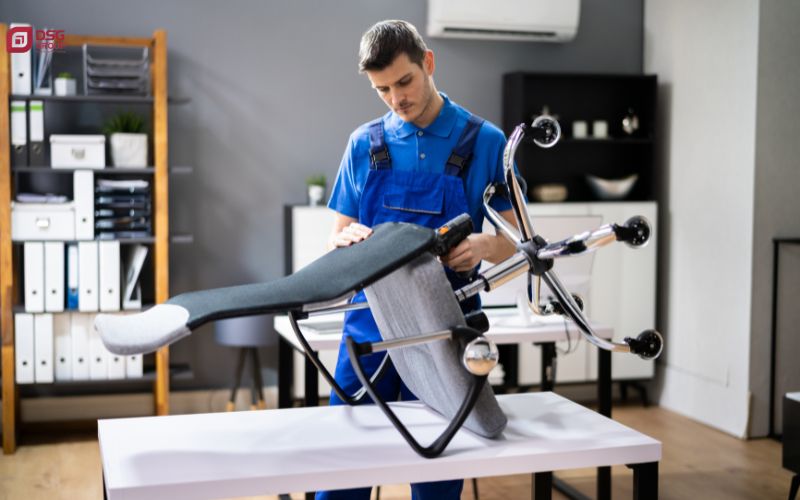 Nên sửa hay thay ghế mới để ngồi làm việc